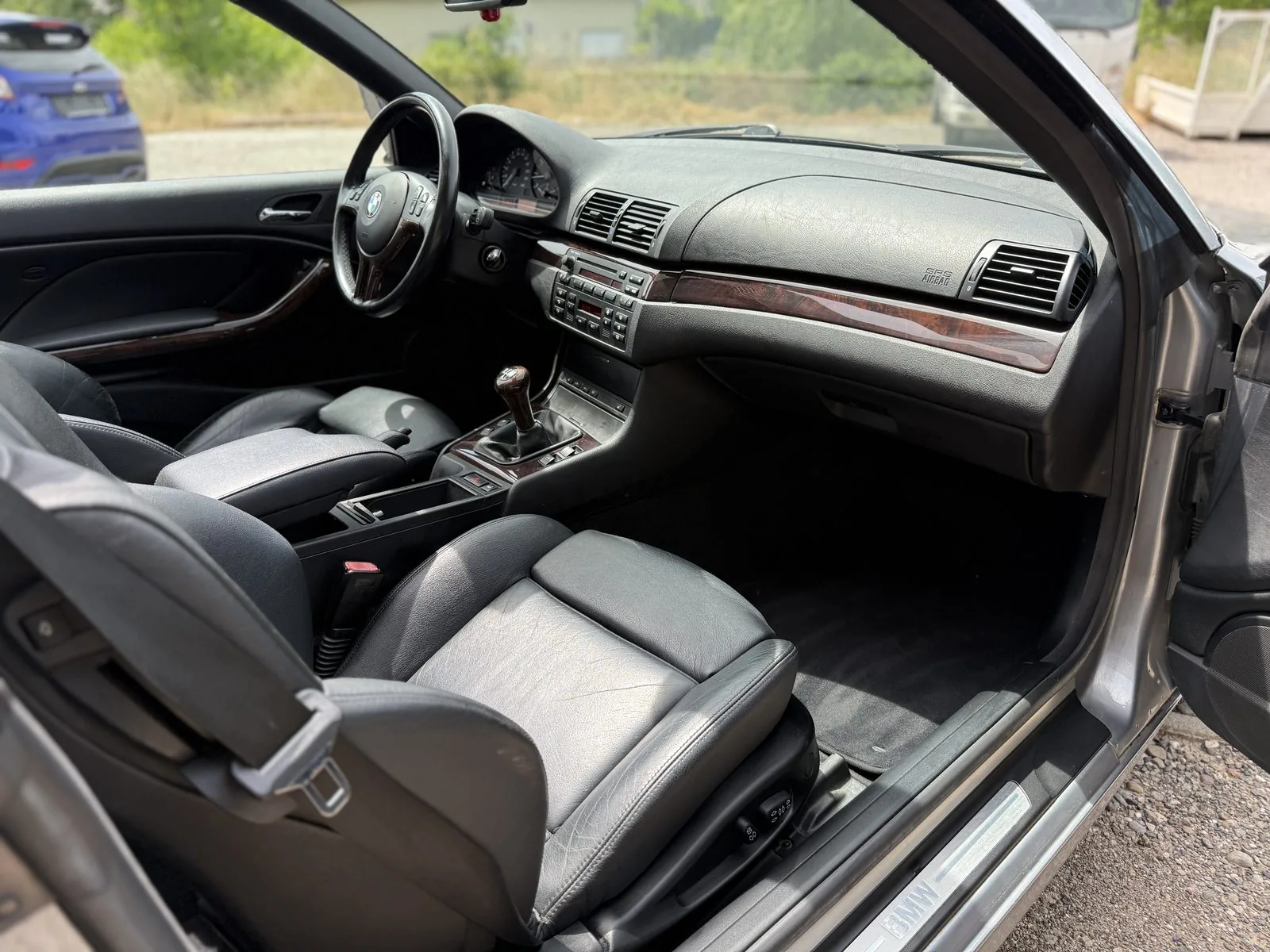 BMW 325Ci cabriolet, habitacle