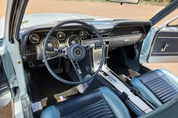 Ford Mustang 1967, tableau de bord